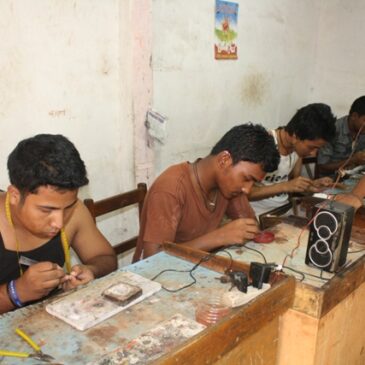 Vocational Training Worker